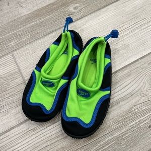 Speedo Water Shoes Kid size 12
